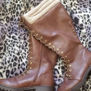 NWOT Wide Calf Lace-up Knee-high Boots